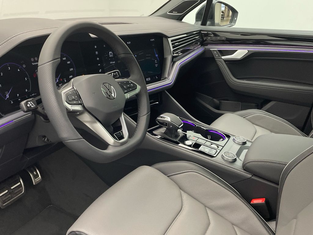 Volkswagen Touareg 2025