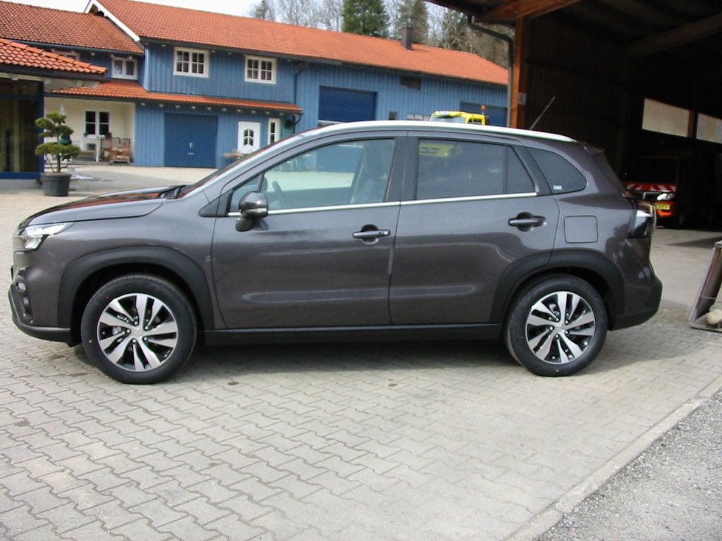 Suzuki (SX4) S-Cross 2025
