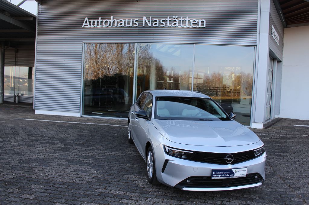 Opel Astra 2023