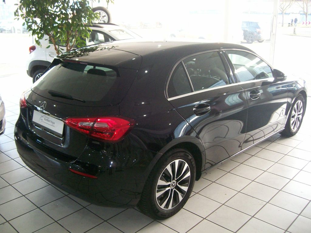 Mercedes-Benz A 180 2021