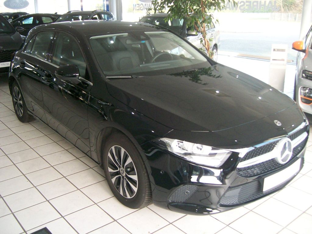 Mercedes-Benz A 180 2021
