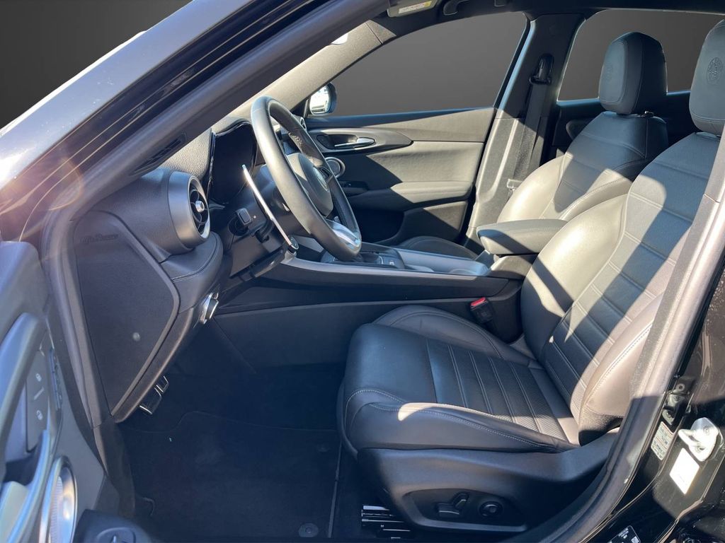 Alfa Romeo Tonale 2023