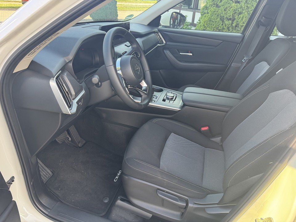 Mazda CX-60 2025