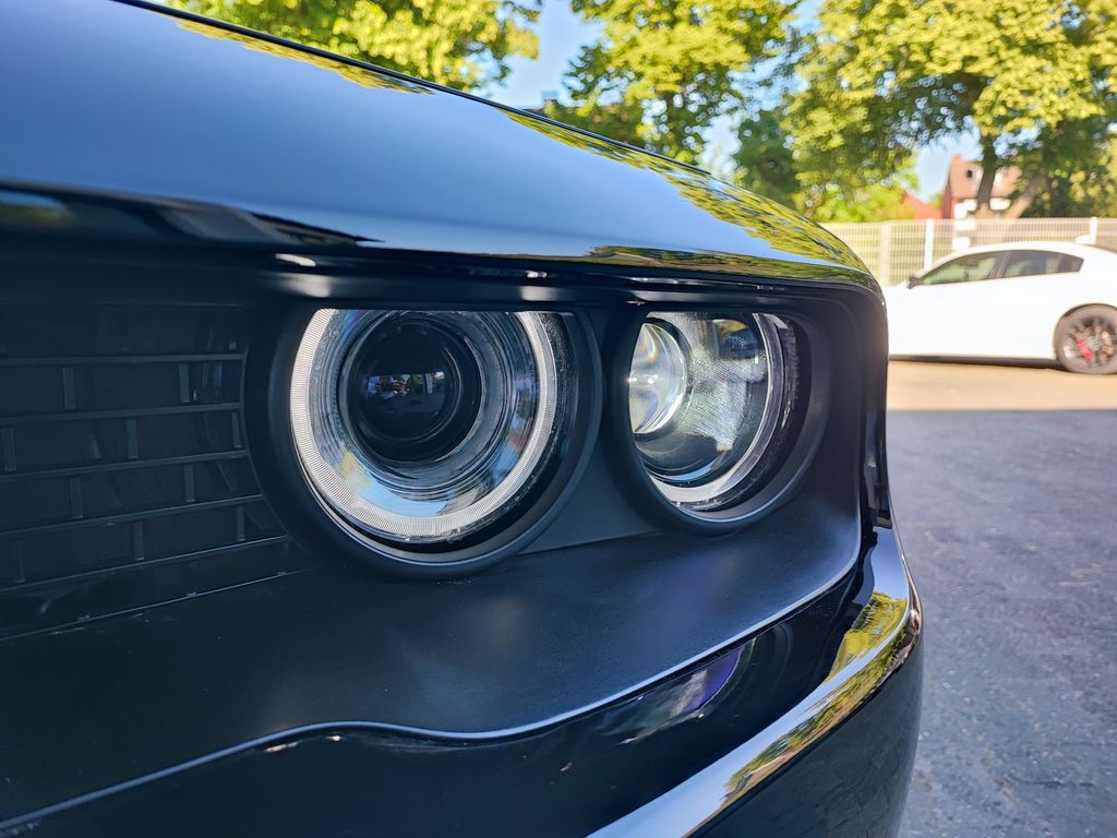 Dodge Challenger 2021