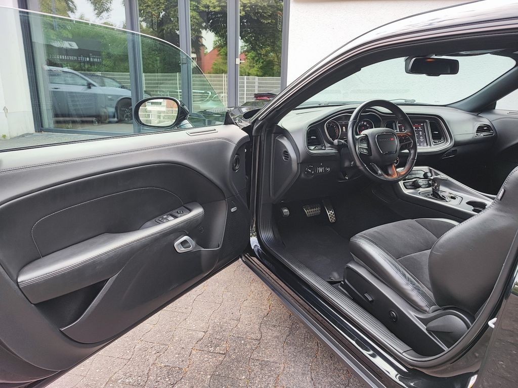 Dodge Challenger 2021