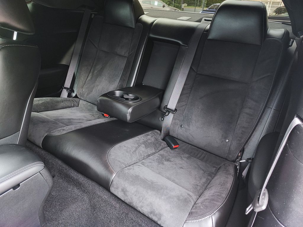 Dodge Challenger 2021