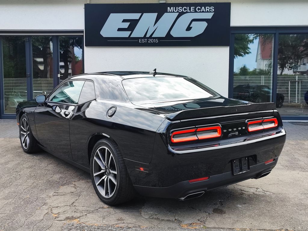 Dodge Challenger 2021