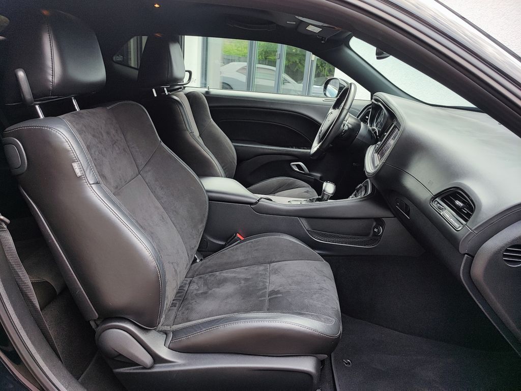 Dodge Challenger 2021