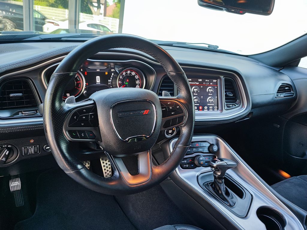 Dodge Challenger 2021