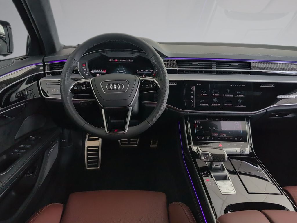 Audi S8 2024
