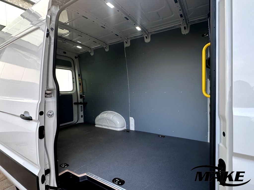 Volkswagen Crafter 2024