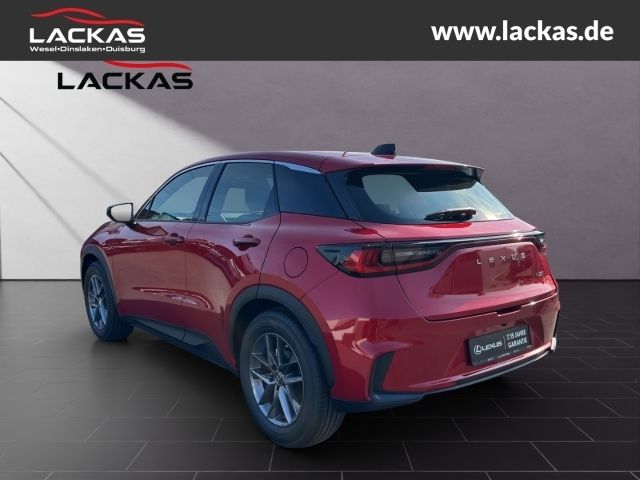 Lexus LBX