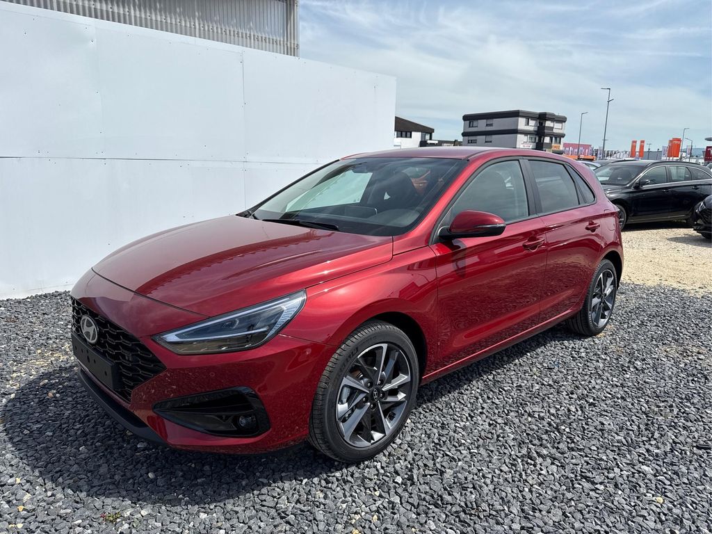 Hyundai i30 2025