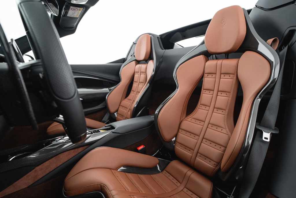 Ferrari 296 GTS 2023