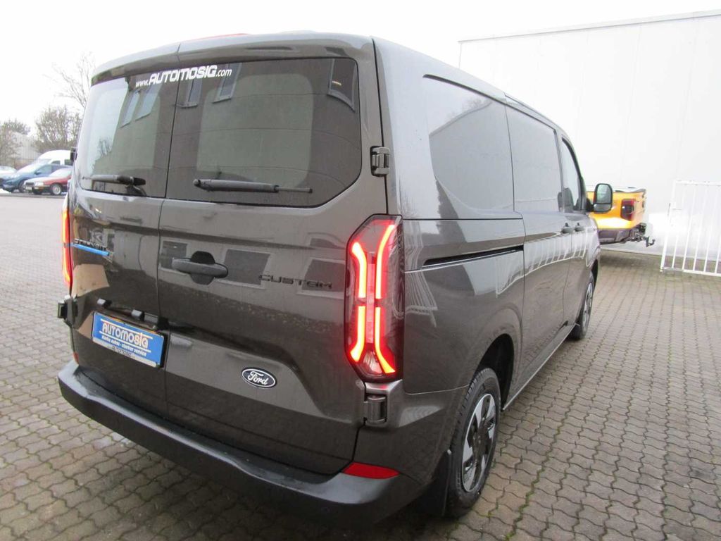 Ford Transit Custom 2025
