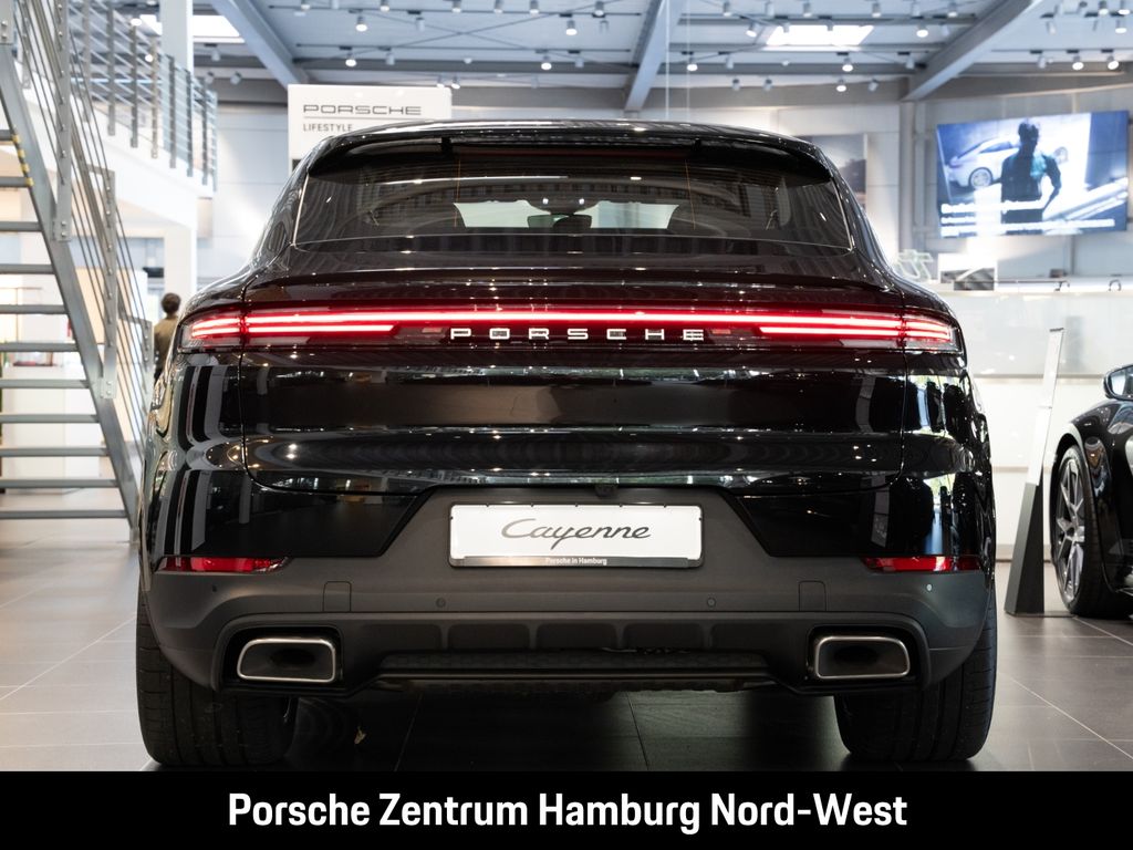 Porsche Cayenne 2025