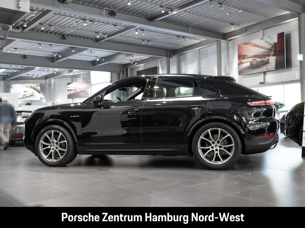 Porsche Cayenne 2025