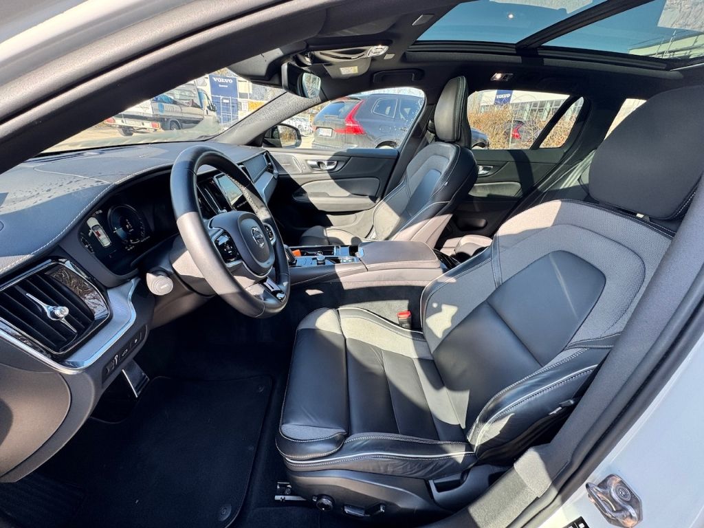 Volvo V60 2021