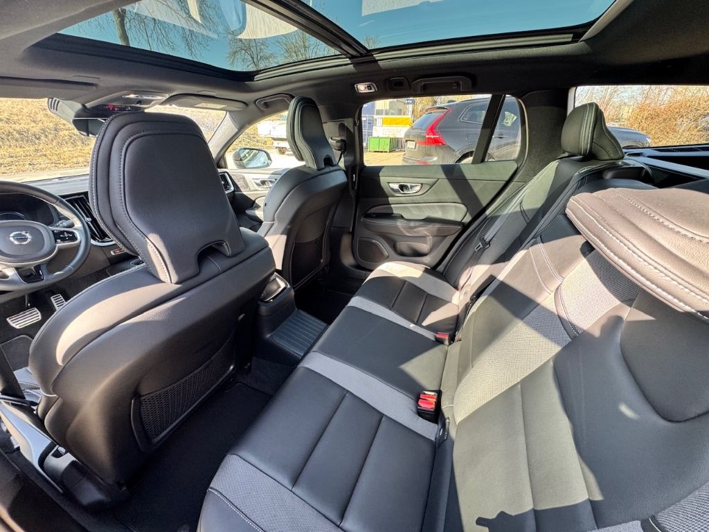 Volvo V60 2021
