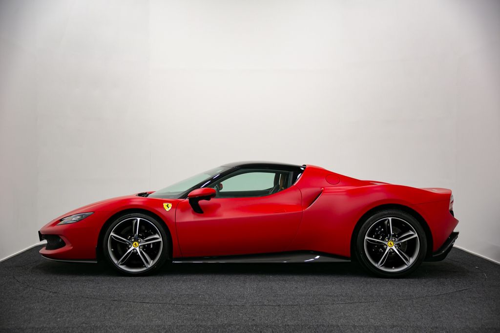 Ferrari 296 GTB 2023