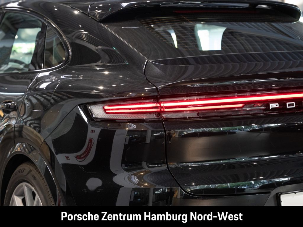 Porsche Cayenne 2025