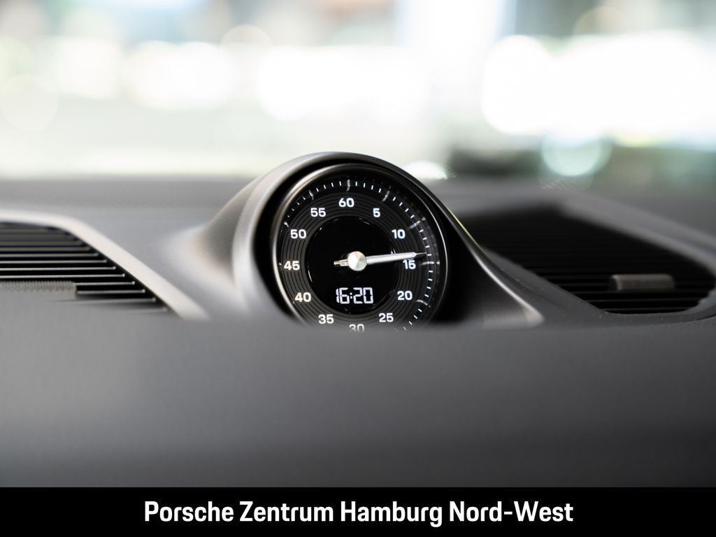 Porsche Cayenne 2025