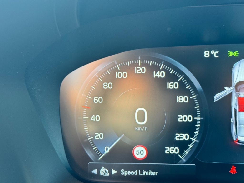Volvo V60 2021