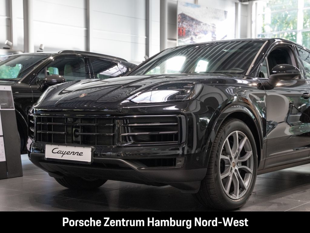Porsche Cayenne 2025