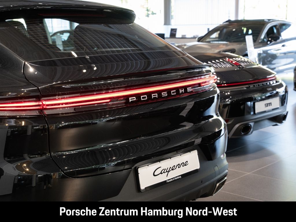 Porsche Cayenne 2025