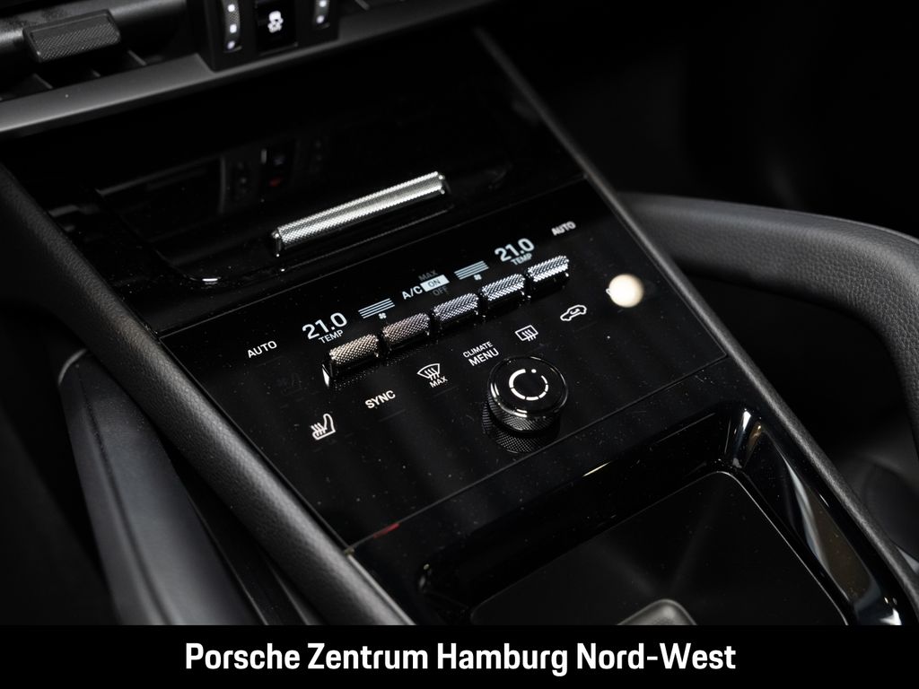 Porsche Cayenne 2025