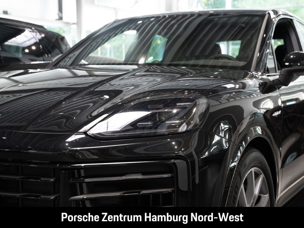 Porsche Cayenne 2025