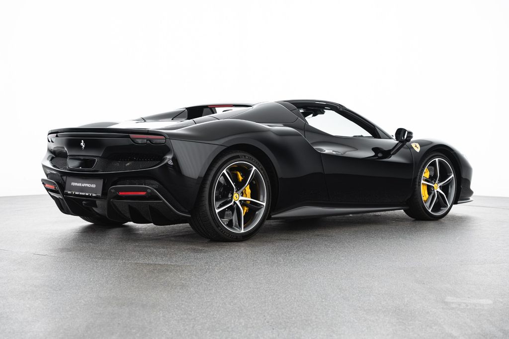 Ferrari 296 GTS 2023