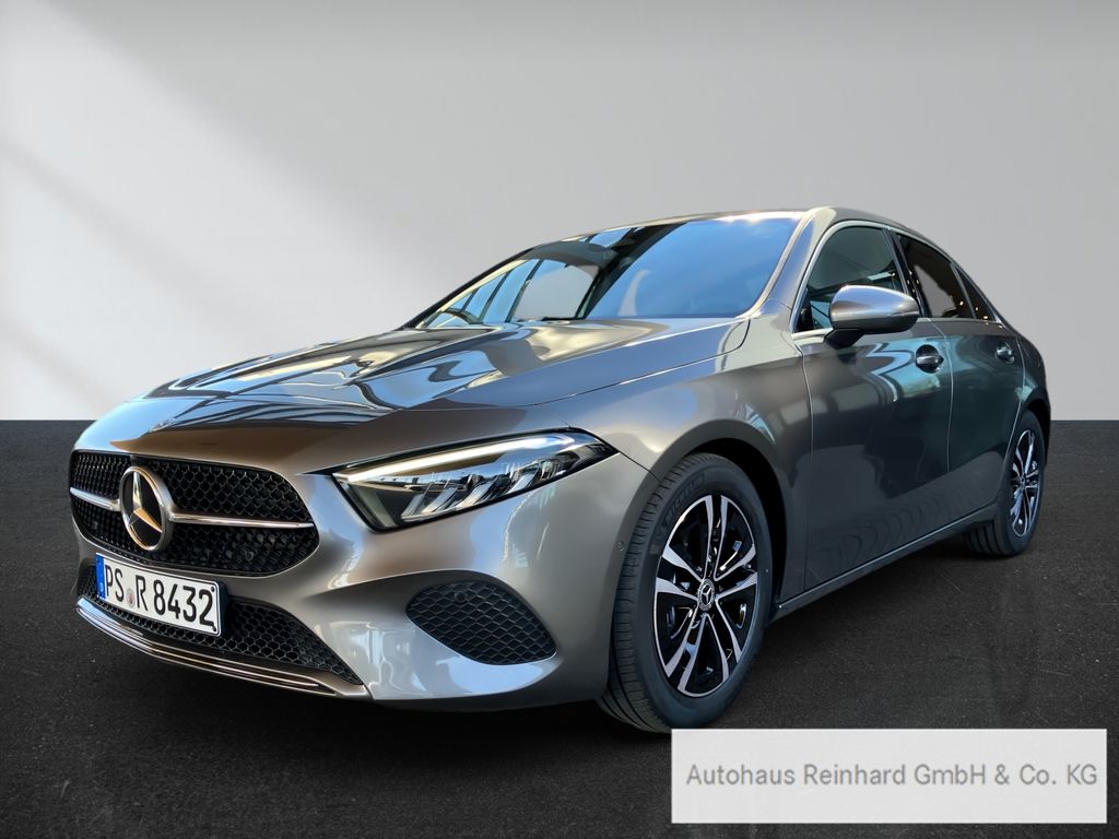 Mercedes-Benz A 180 2025