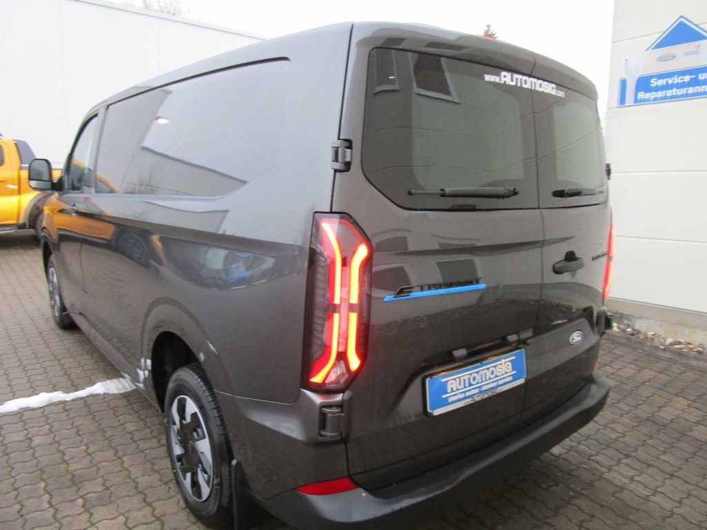 Ford Transit Custom 2025