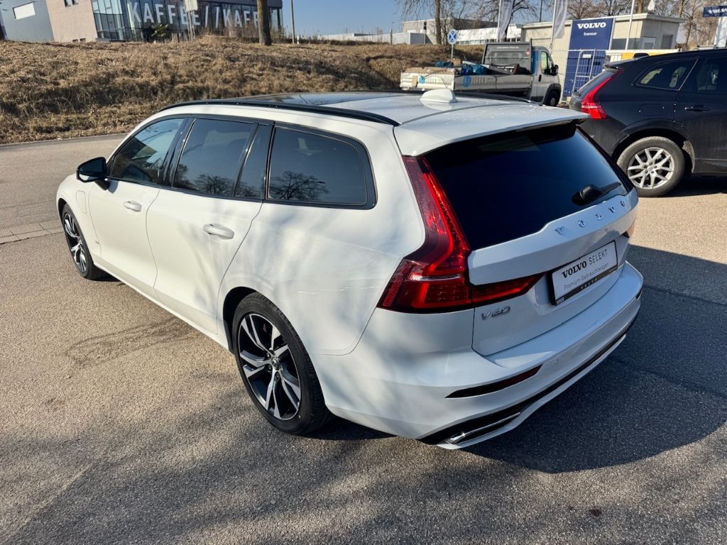 Volvo V60 2021