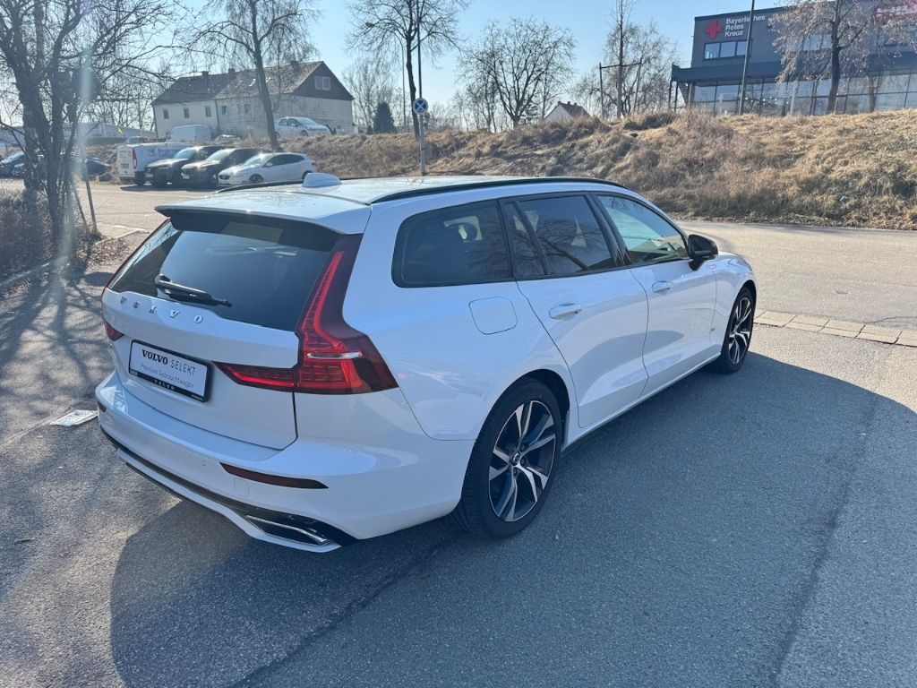 Volvo V60 2021