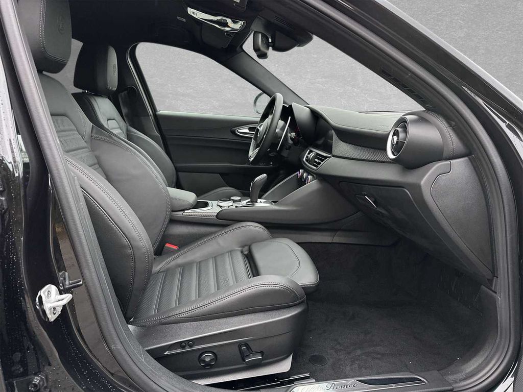 Alfa Romeo Giulia 2024