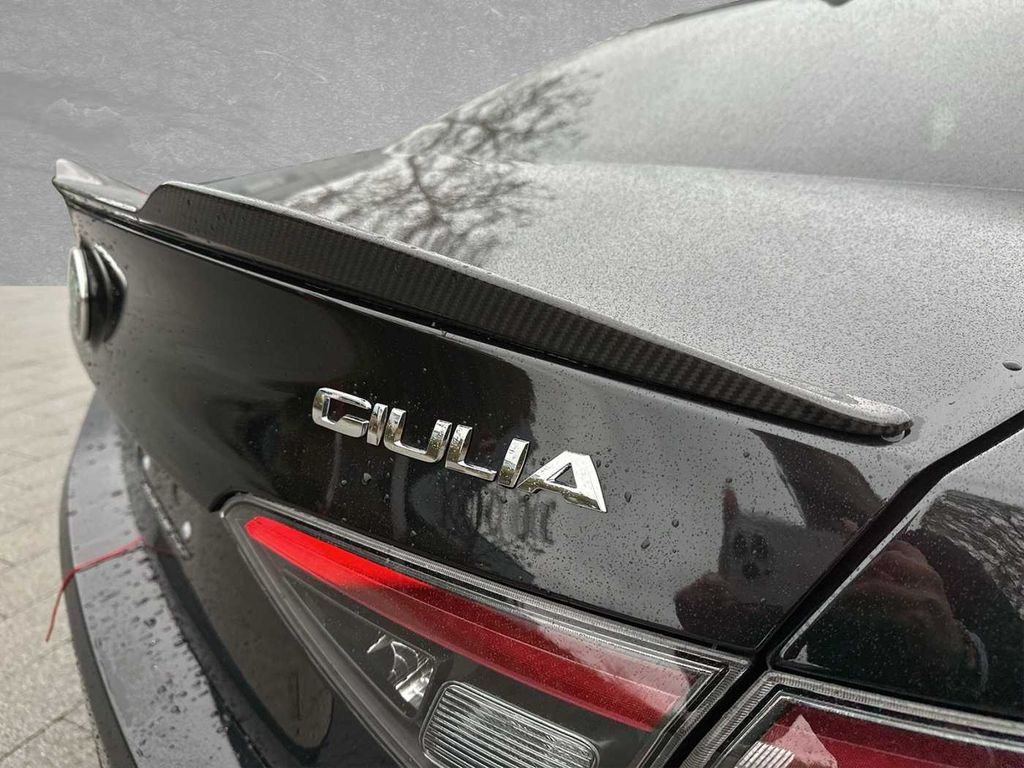 Alfa Romeo Giulia 2024