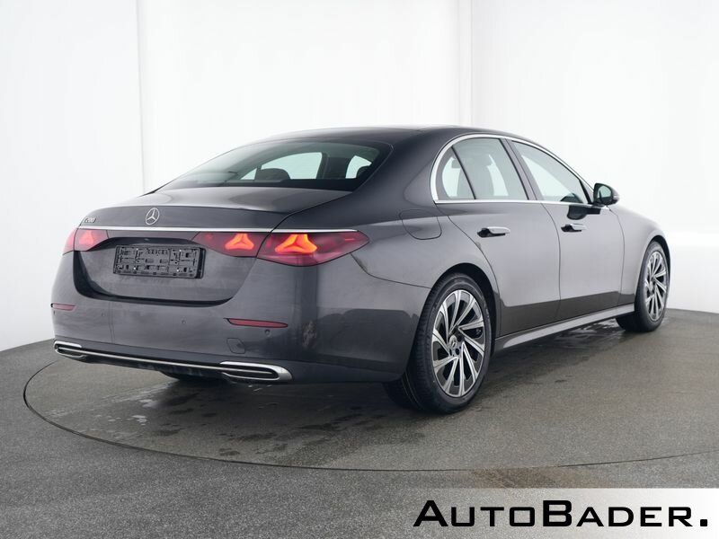 Mercedes-Benz E 200 2024