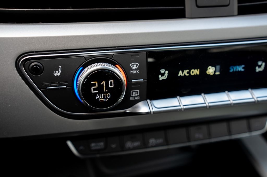 Audi A4 2024