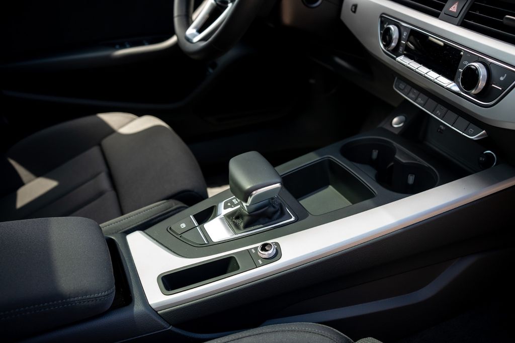Audi A4 2024