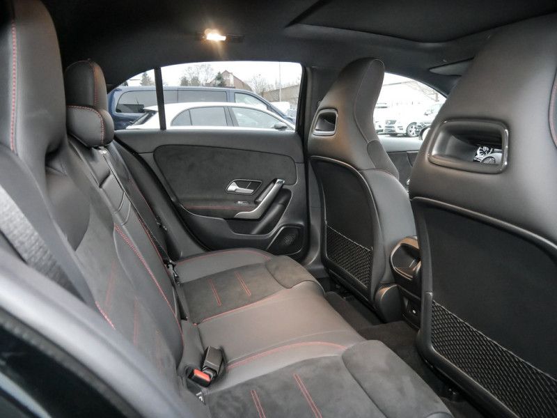 Mercedes-Benz A 200 2024