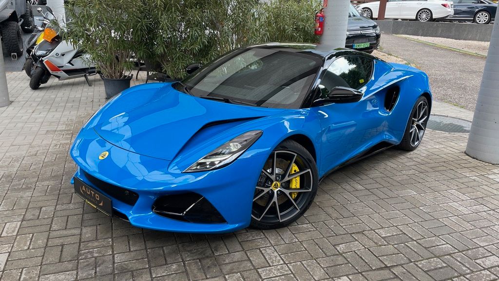 Lotus Emira 2023