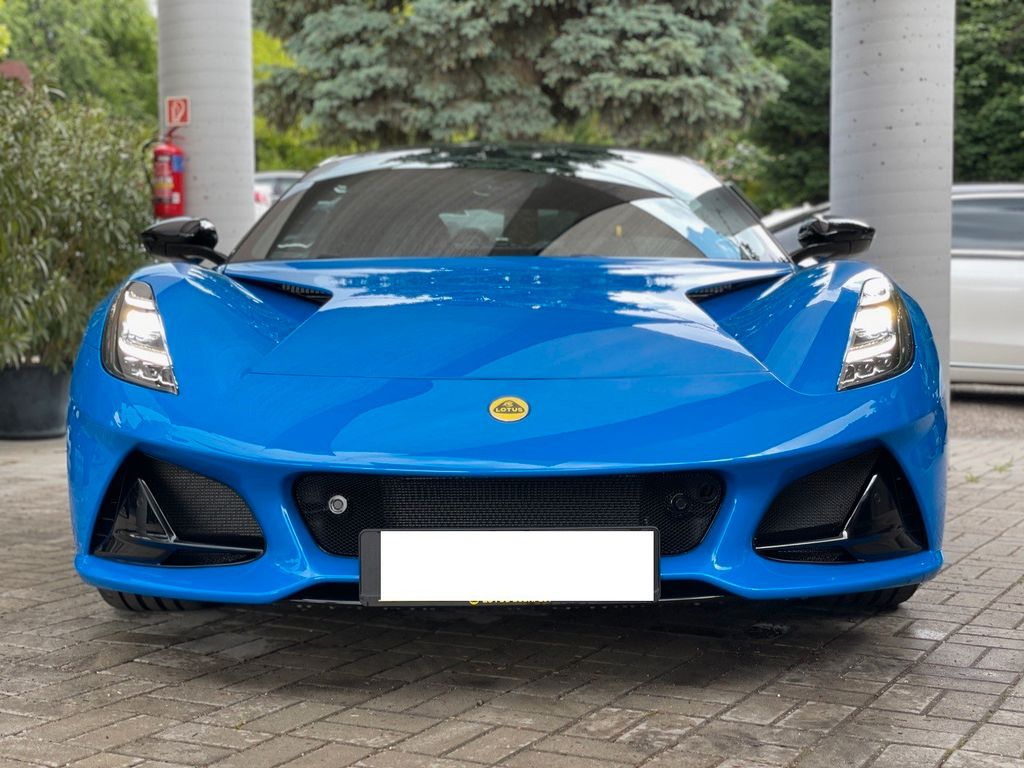 Lotus Emira 2023