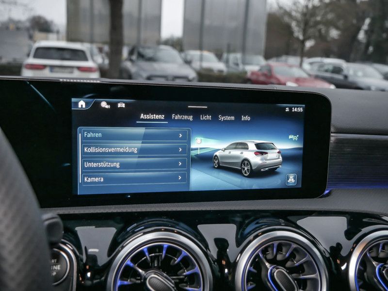 Mercedes-Benz A 200 2024