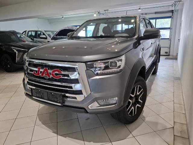 JAC 8 Pro