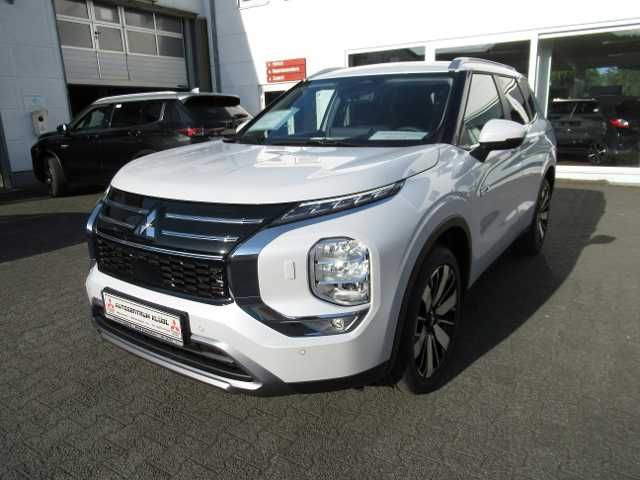Mitsubishi Outlander 2025