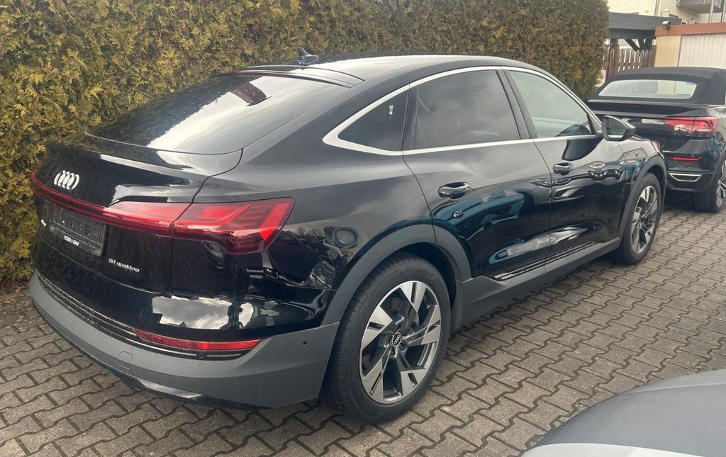 Audi e-tron 2021