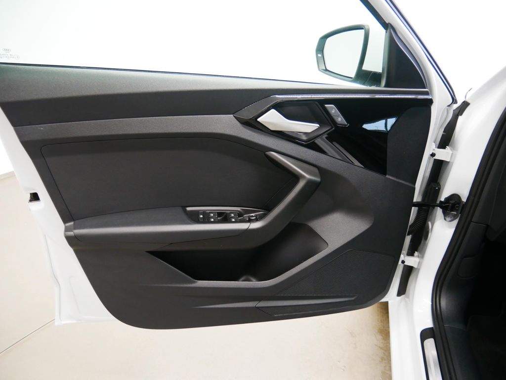 Audi A1 2024