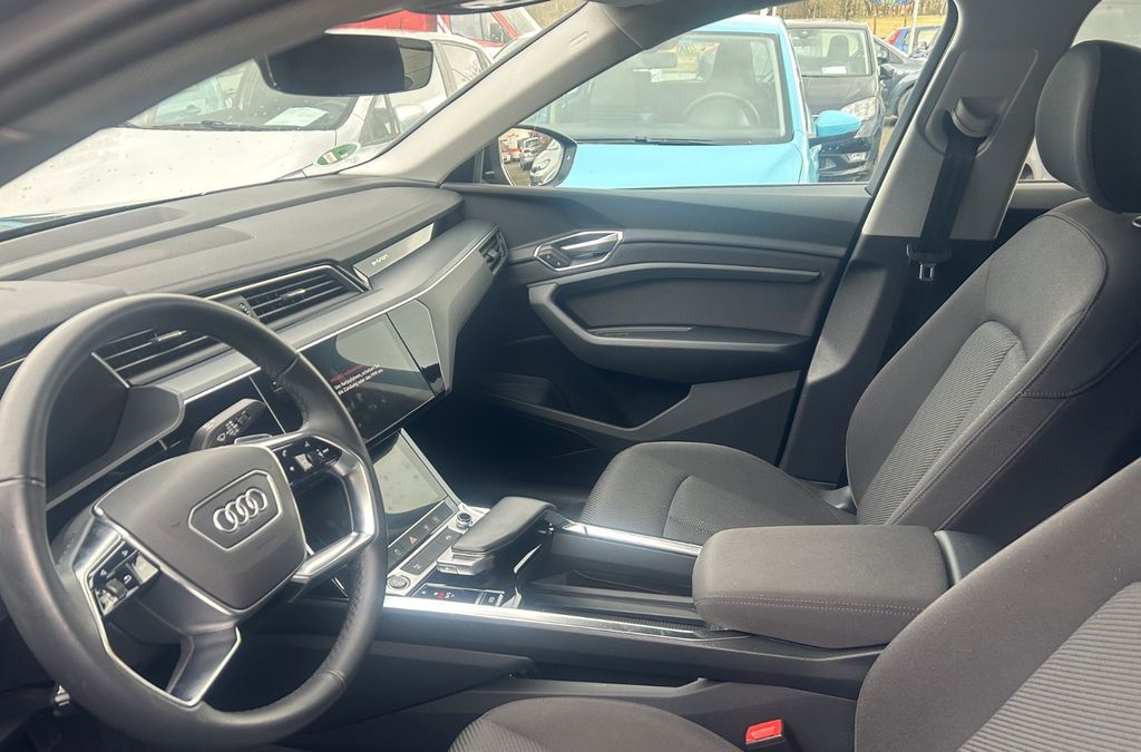 Audi e-tron 2021